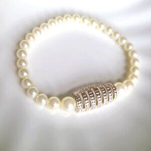 Beautiful Beaded White Pearl Silver Feminine Dainty Bracelet